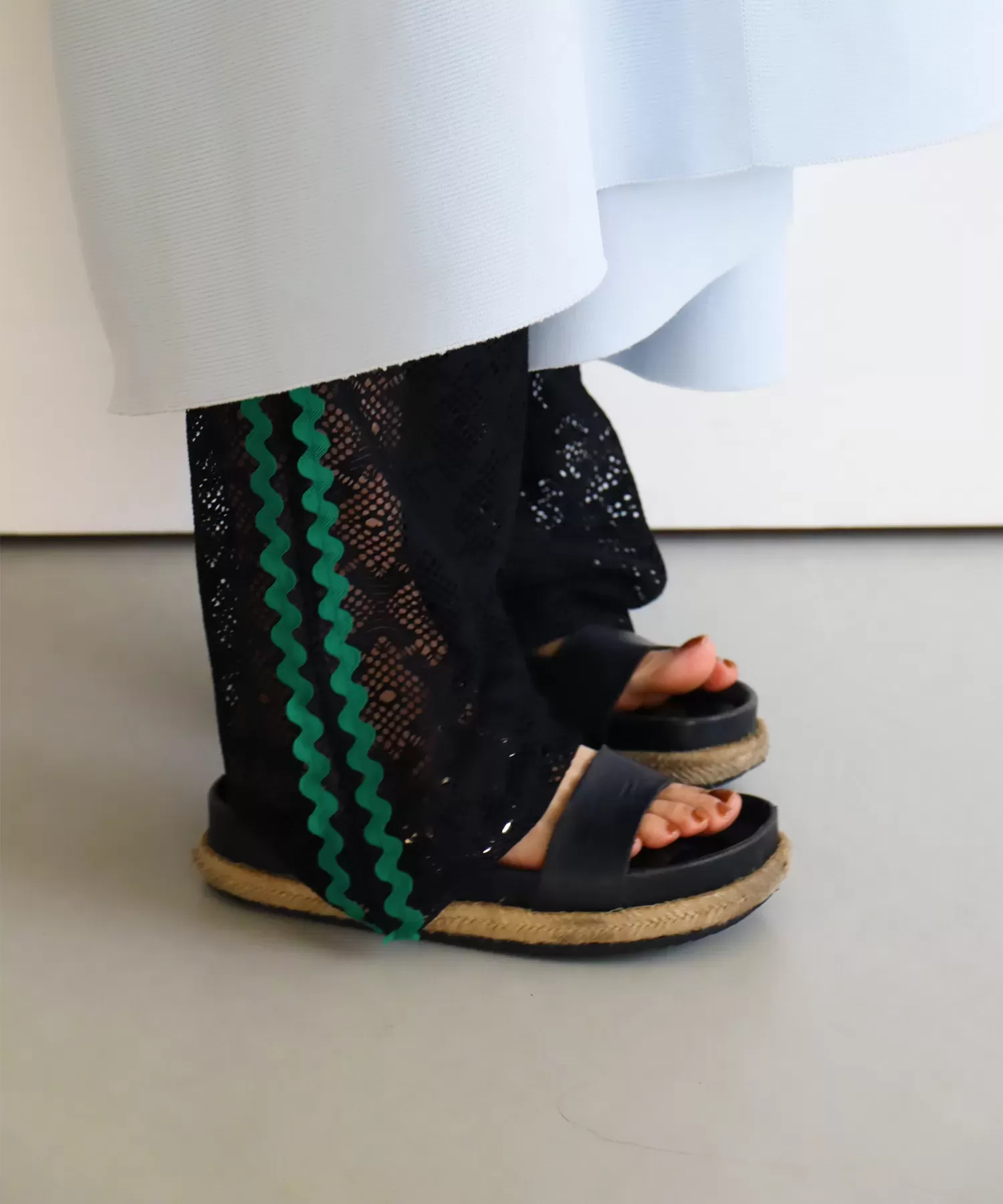 なみなみサイドライン レース イージーパンツ